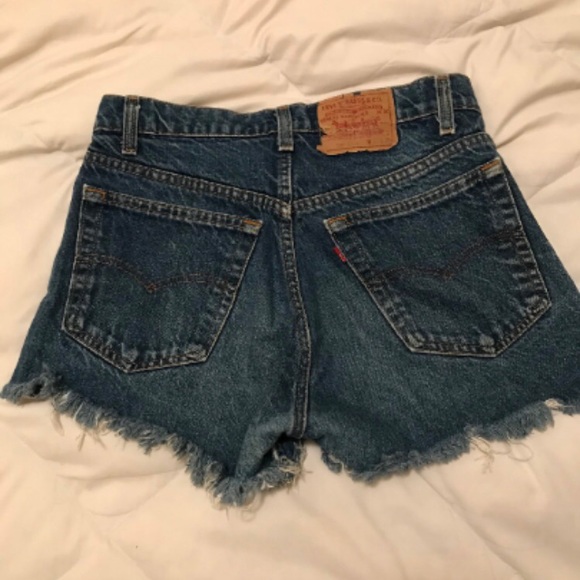 Vintage 505 LEVIS jean shorts - Picture 4 of 5